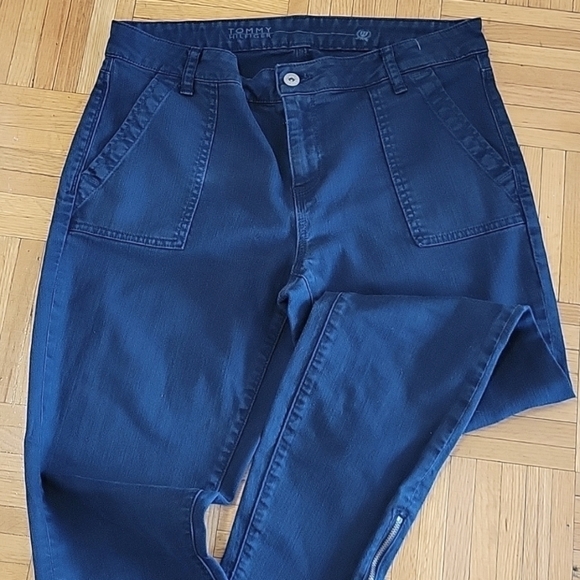 TOMMY HILFIGER Jeans US10 - Picture 2 of 9